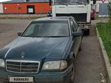 Mercedes-Benz C 180 1995 годаfor1 600 000 тг. в Атбасар