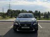 Lexus ES 200 2016 года за 12 500 000 тг. в Павлодар