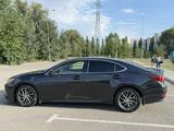 Lexus ES 200 2016 года за 12 500 000 тг. в Павлодар – фото 2
