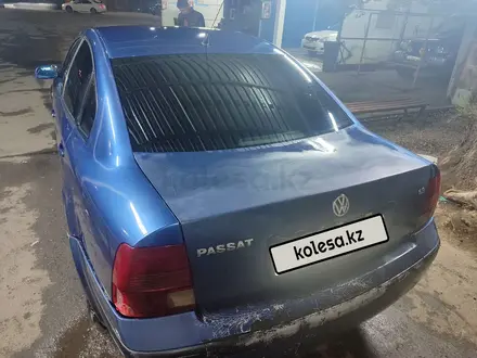 Volkswagen Passat 1999 года за 1 400 000 тг. в Алматы – фото 4
