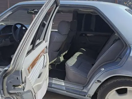 Mercedes-Benz E 230 1992 года за 1 400 000 тг. в Тараз – фото 6