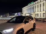 Toyota RAV4 2020 года за 17 000 000 тг. в Актобе