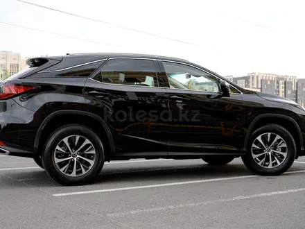 Lexus RX 350 2021 года за 23 000 000 тг. в Астана – фото 18