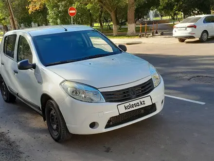 Renault Sandero 2012 года за 2 300 000 тг. в Уральск – фото 6