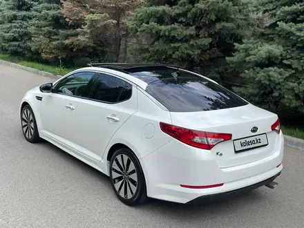 Kia K5 2011 года за 7 600 000 тг. в Алматы – фото 6