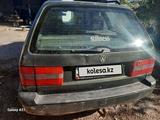 Volkswagen Passat 1993 годаүшін1 300 000 тг. в Шымкент – фото 2