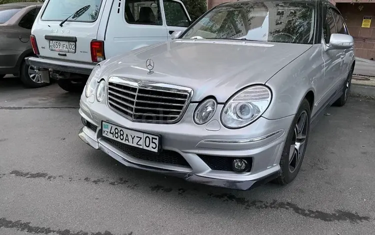 Бампера на мерс w124 e39 за 25 000 тг. в Актобе