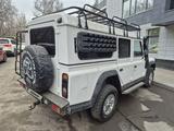 Land Rover Defender 2005 года за 15 555 555 тг. в Алматы – фото 4