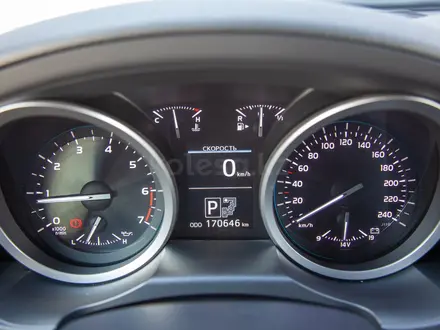 Toyota Land Cruiser Luxe 2014 года за 25 990 000 тг. в Алматы – фото 18