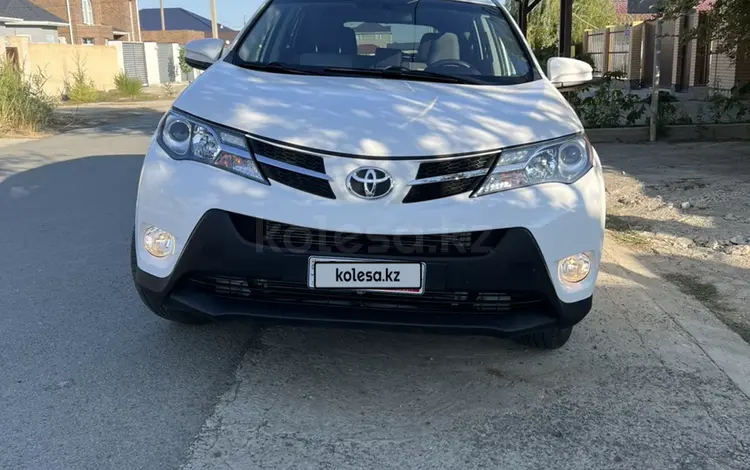 Toyota RAV4 2015 годаүшін7 700 000 тг. в Атырау