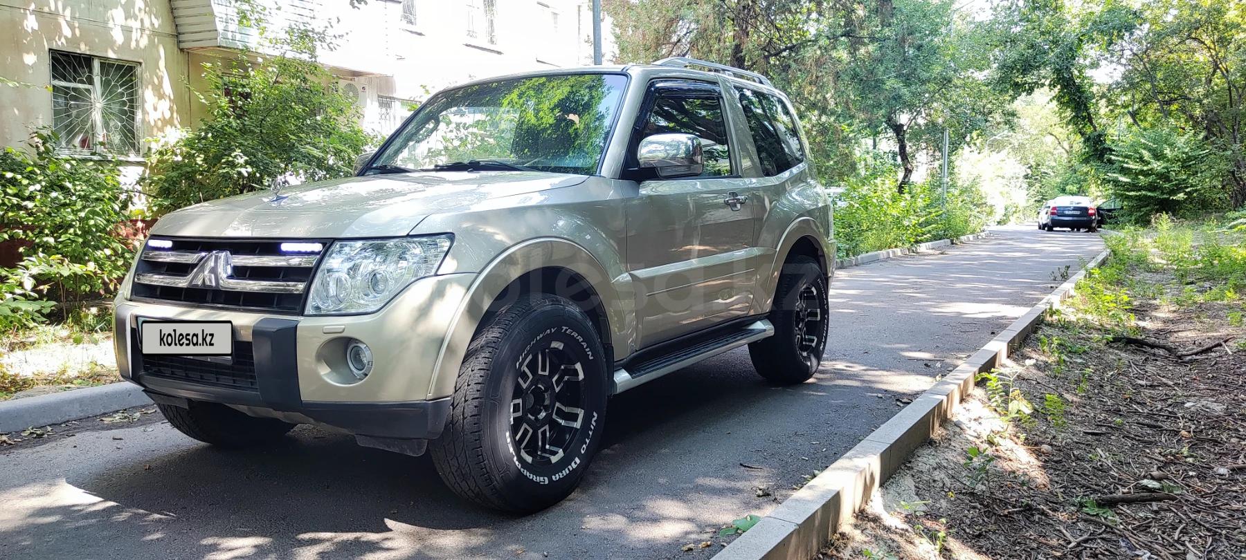 Mitsubishi Pajero 2007 г.