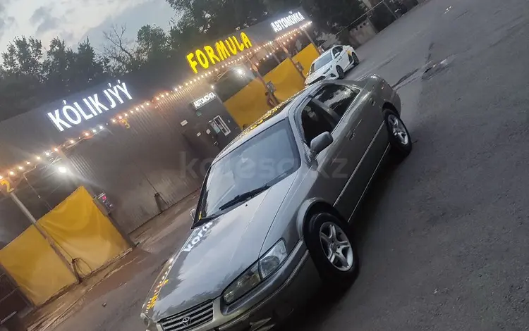 Toyota Camry 1996 годаүшін2 800 000 тг. в Алматы