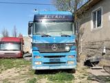 Mercedes-Benz  Actros 1999 года за 2 000 000 тг. в Алматы