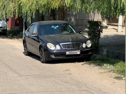 Mercedes-Benz E 320 2002 года за 3 250 000 тг. в Алматы – фото 2