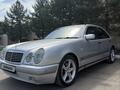Mercedes-Benz E 240 1999 годаүшін3 500 000 тг. в Караганда – фото 3