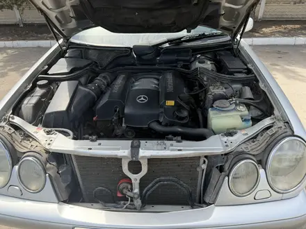 Mercedes-Benz E 240 1999 года за 3 500 000 тг. в Караганда – фото 8