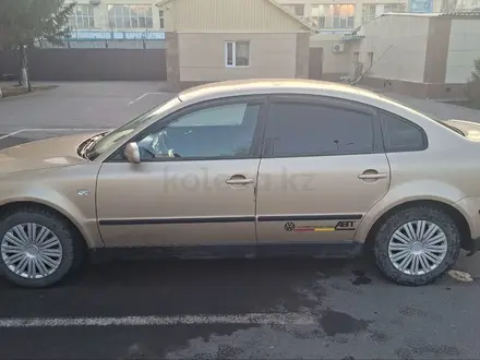 Volkswagen Passat 2003 года за 2 100 000 тг. в Астана – фото 3
