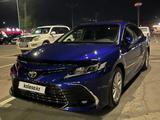 Toyota Camry 2023 года за 16 500 000 тг. в Астана