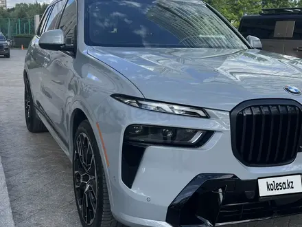 BMW X7 2023 года за 55 000 000 тг. в Алматы – фото 3