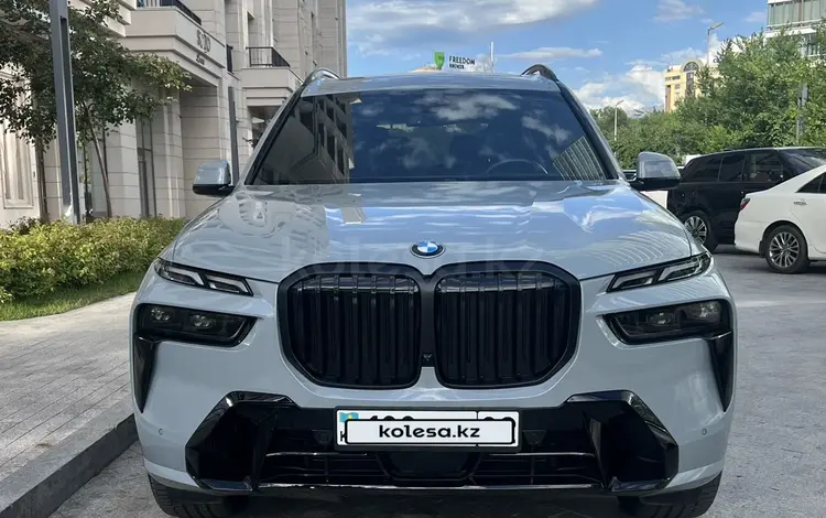 BMW X7 2023 года за 55 000 000 тг. в Алматы
