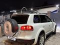 Volkswagen Touareg 2005 года за 5 850 000 тг. в Алматы – фото 16