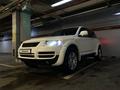 Volkswagen Touareg 2005 года за 5 850 000 тг. в Алматы