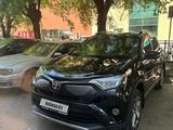 Toyota RAV4 2018 года за 13 500 000 тг. в Алматы