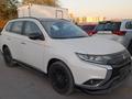 Mitsubishi Outlander 2022 годаfor10 200 000 тг. в Актау – фото 2