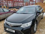 Toyota Camry 2016 года за 12 300 000 тг. в Астана – фото 2