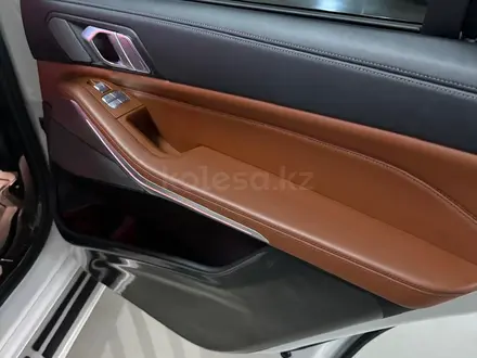 BMW X7 2021 года за 48 700 000 тг. в Астана – фото 27