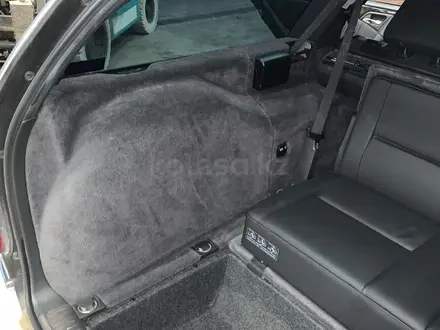 Шторка багажника н Mercedes-Benz W210 W211 за 25 000 тг. в Шымкент – фото 13