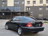Mercedes-Benz C 240 2003 годаүшін2 350 000 тг. в Алматы – фото 3