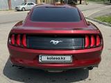 Ford Mustang 2019 года за 12 300 000 тг. в Алматы – фото 4