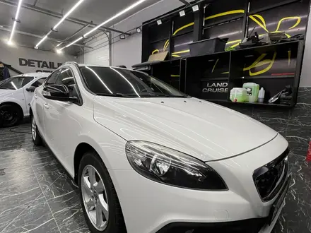 Volvo V40 2015 года за 10 600 000 тг. в Атырау