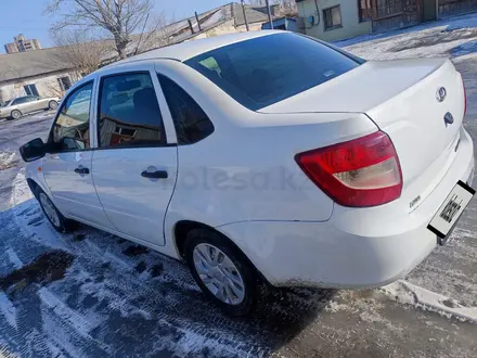 ВАЗ (Lada) Granta 2190 2014 года за 2 500 000 тг. в Семей – фото 3