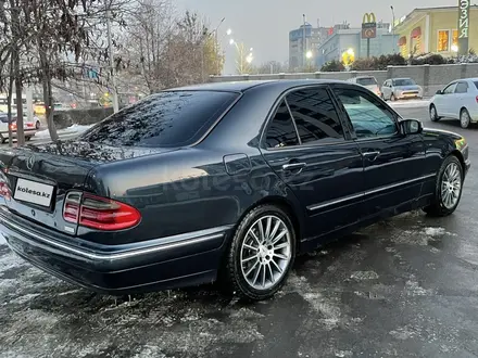 Mercedes-Benz E 320 2000 годаүшін4 200 000 тг. в Алматы – фото 12