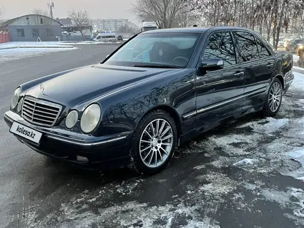 Mercedes-Benz E 320 2000 годаүшін4 200 000 тг. в Алматы – фото 8