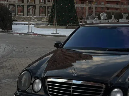 Mercedes-Benz E 320 2001 года за 4 000 000 тг. в Алматы – фото 15