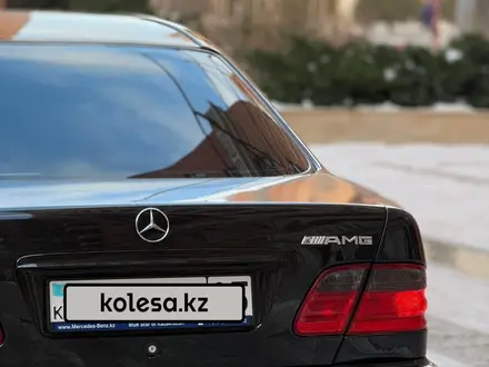 Mercedes-Benz E 320 2001 года за 4 000 000 тг. в Алматы – фото 18