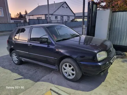 Volkswagen Golf 1996 года за 1 969 710 тг. в Сатпаев – фото 3