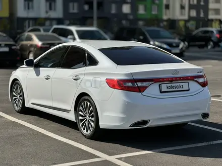 Hyundai Grandeur 2013 года за 8 650 000 тг. в Алматы – фото 10