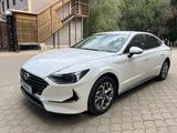 Hyundai Sonata 2020 года за 10 500 000 тг. в Уральск