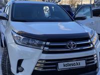 Toyota Highlander 2018 года за 23 000 000 тг. в Шымкент