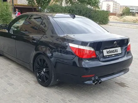 BMW 545 2004 года за 7 500 000 тг. в Актау – фото 3