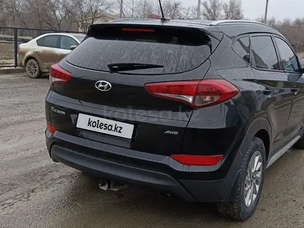 Hyundai Tucson 2017 года за 8 700 000 тг. в Уральск – фото 2