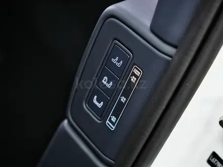 Lynk & Co 900 2.0T Ultra 2025 года за 29 700 000 тг. в Алматы – фото 27