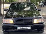 Mercedes-Benz C 180 1999 года за 1 650 000 тг. в Караганда – фото 2