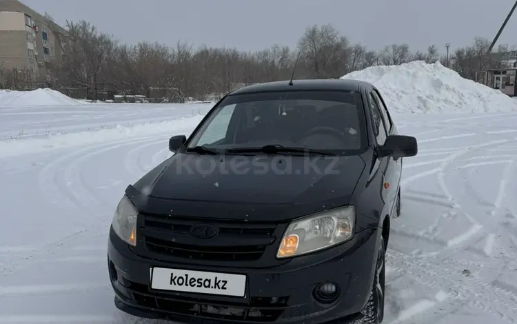 ВАЗ (Lada) Granta 2190 2013 годаfor3 200 000 тг. в Уральск