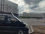 Toyota Grand Hiace 2002 годаfor8 000 000 тг. в Усть-Каменогорск – фото 2