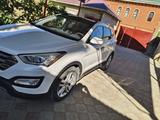 Hyundai Santa Fe 2014 года за 9 300 000 тг. в Кызылорда – фото 3